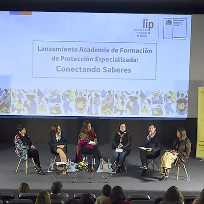 Mejor Niñez presentó Academia de Formación para profesionales y educadores de trato directo