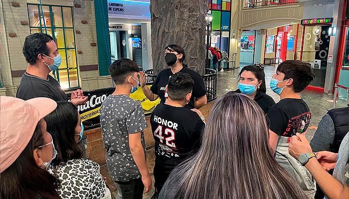 Niños y niñas de residencias familiares de la Región Metropolitana visitan KidZania