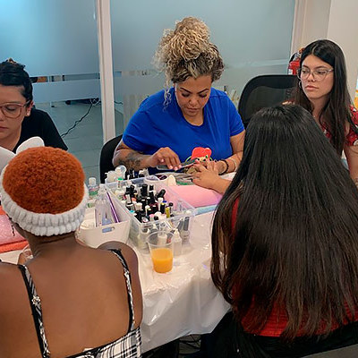 Adolescentes de O’Higgins disfrutan de “Spa navideño”