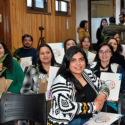 Entregan certificación a profesionales de la red de protección de niños, niñas y adolescentes