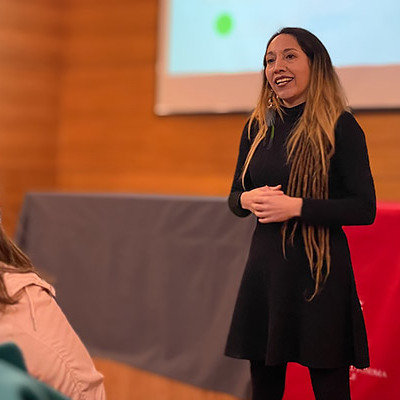 Cuidadores de niños, niñas y adolescentes con discapacidad participan en programas de formación de Mejor Niñez