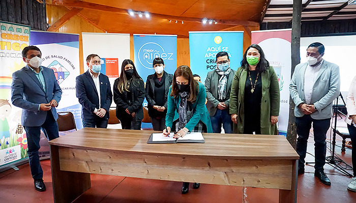 Atacama: firman acuerdo regional por la infancia con la presencia de la Subsecretaria de la Niñez Rocío Faúndez