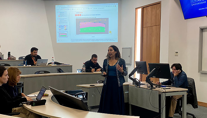 Directora nacional expuso en seminario sobre medidas para mejorar el programa de Familias de Acogida